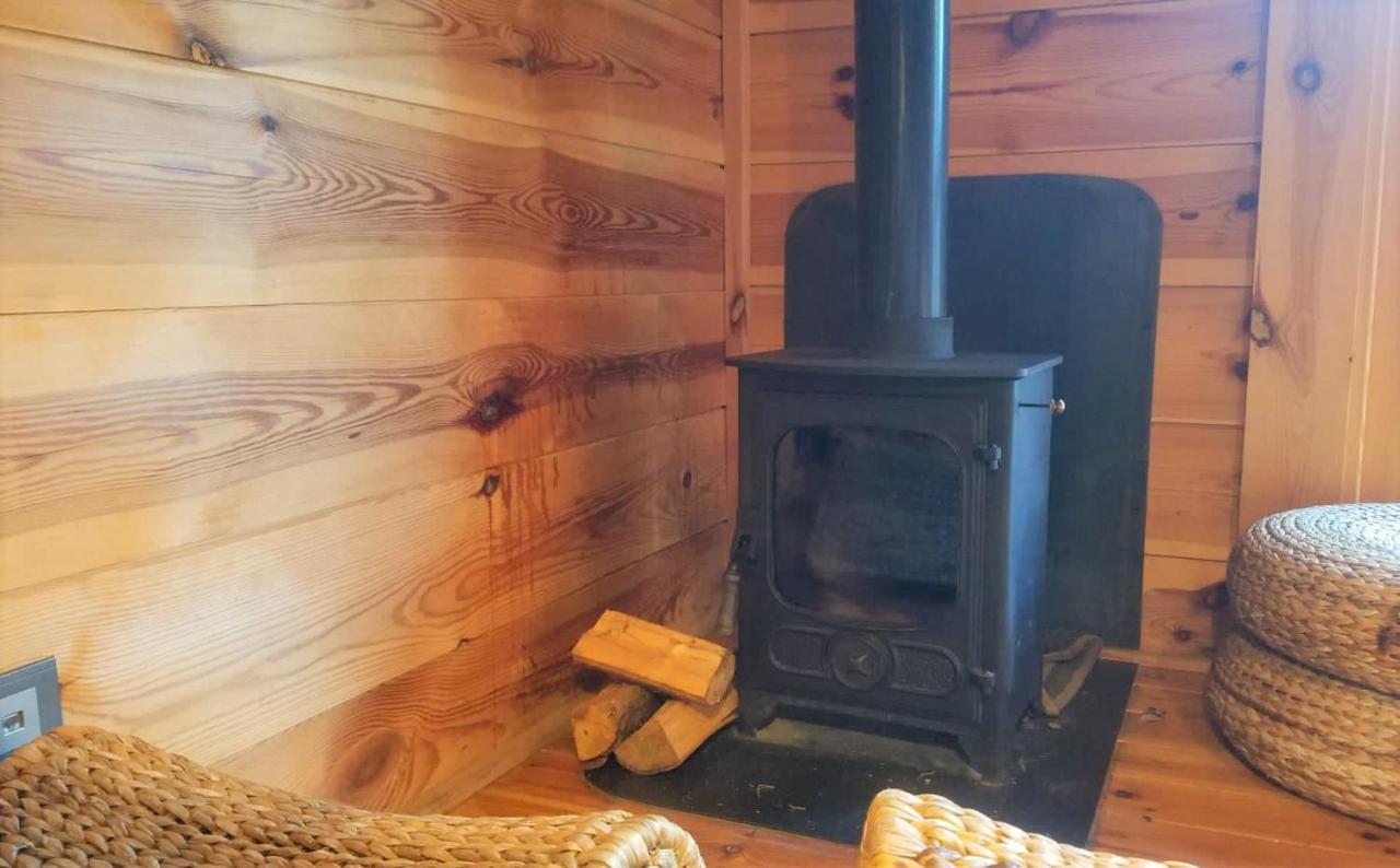 Cabane Lodge Domaine Du Lac Chambon Murol Luaran gambar