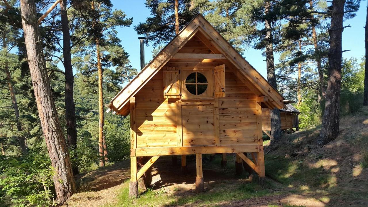 Cabane Lodge Domaine Du Lac Chambon Murol Luaran gambar